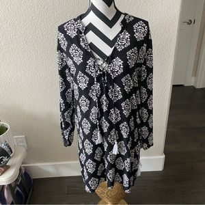 blue island || new rayon black and white paisley lace up cover up